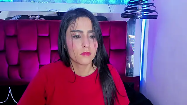 _Alahiia_'s Live XXX Chat