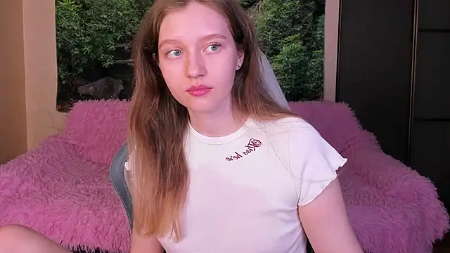 Ksuhesa: απευθείας συνομιλία ΧΧΧ