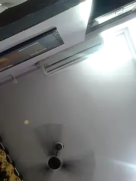 Онлайн чат XXX badaa_lund