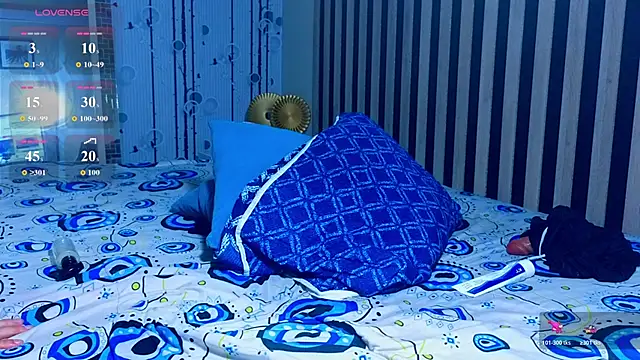 แชท XXX สดของ Simon_Rz