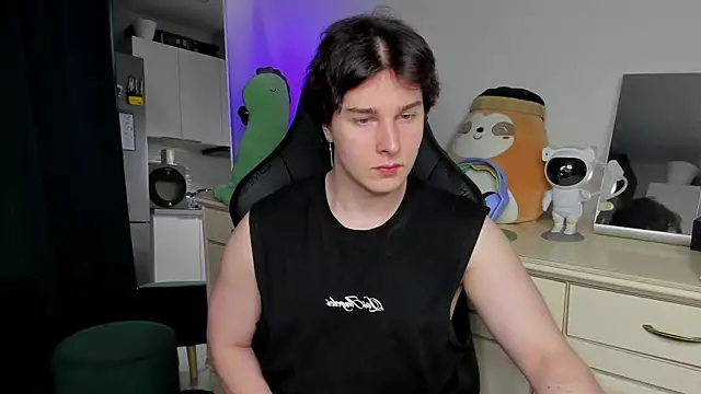 Онлайн чат XXX Vincent_Strong