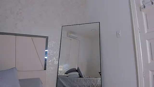 Czat XXX na żywo – Arii_wilde