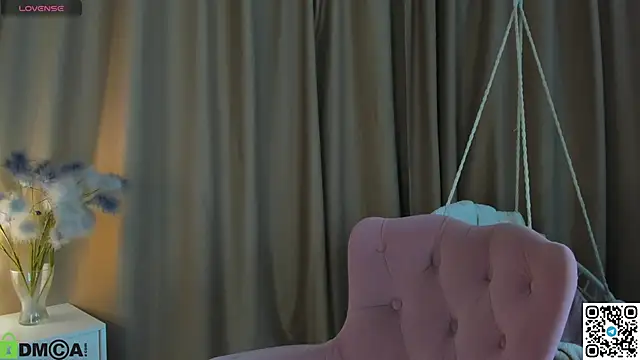 Stacy_River Chat XXX in diretta