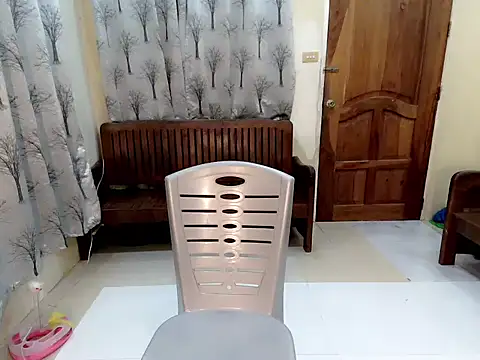 دردشة Petite_HugeCock الجنسية المباشرة