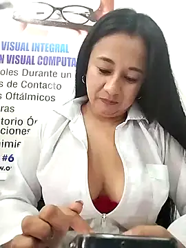 _Dr-Luna_1 Chat XXX live