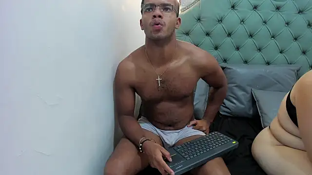 Chat +18 de TeamMarcoLuna ao vivo