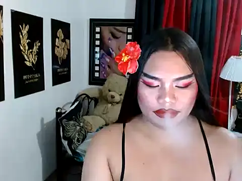 TSbrianaHugeCock webcam show