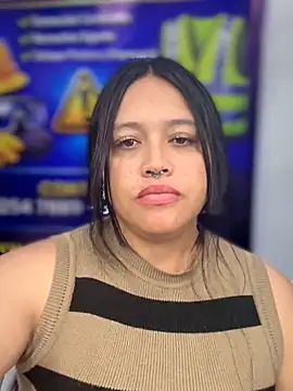 _Mia-Safety_Inspector: απευθείας συνομιλία ΧΧΧ