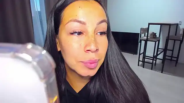 AvisFlowers Chat XXX live