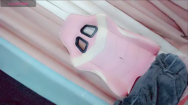 Amomentoflust99 웹캠 쇼