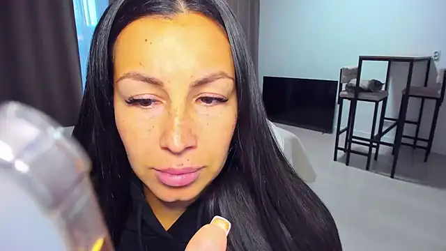 AvisFlowersn Live XXX chat