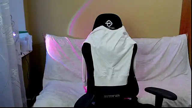 دردشة Effy__Stoner الجنسية المباشرة