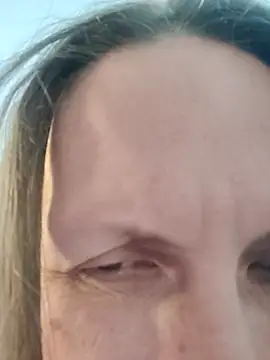 Evelina_cute élő XXX-chatje