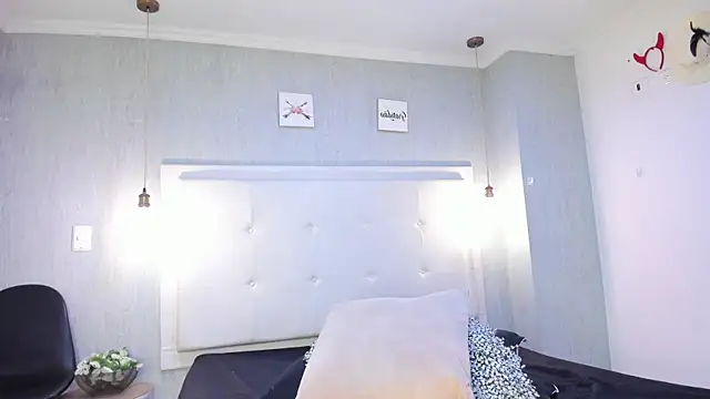 Clarigil élő XXX-chatje