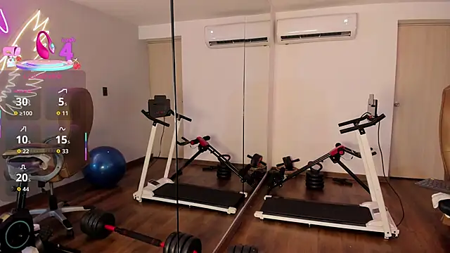 _TaylorBlack élő XXX-chatje