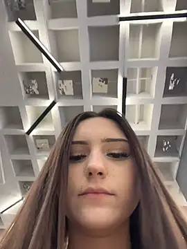 AnitaFly: απευθείας συνομιλία ΧΧΧ