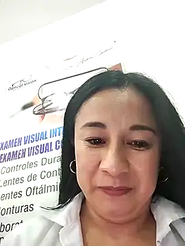 _Dr-Luna_1 élő XXX-chatje