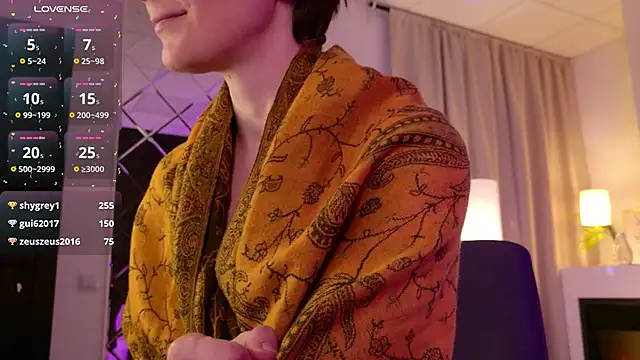 LorenDaze live XXX chat