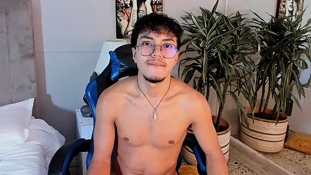 kai_storn élő XXX-chatje