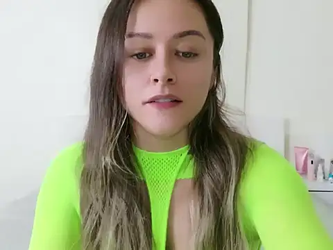 AnyraVelvet: онлайн-секс-чат