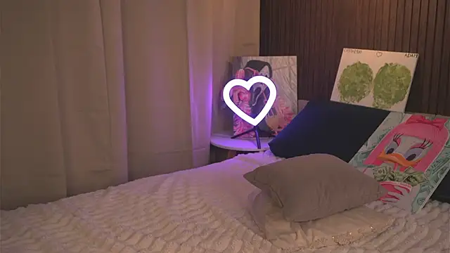 pinkmangokiss Webcam show