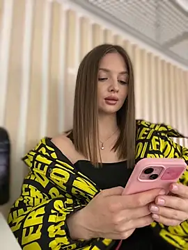 KrisMagnoly's Live XXX Chat