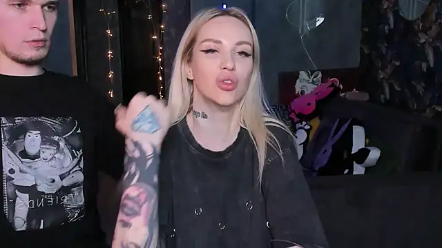 Blckmirrorrn Live XXX chat