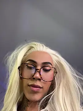 Pokazy przed kamerką – miss_tatiana_