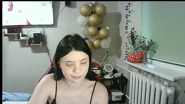 EllisKiss' Live XXX Chat