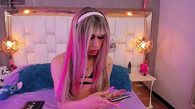 Foxxy_Doll – webcam-show