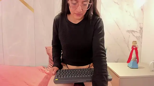 Chat XXX en directo de HannaWen_