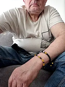 عرض كام Bretoncool