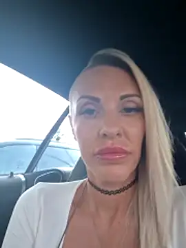 UK_Tall_Barbie_Slut 在線直播表演