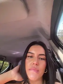 renata_black_ 即時 XXX 聊天