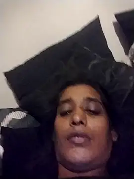 Baby_P Pertunjukan Webcam