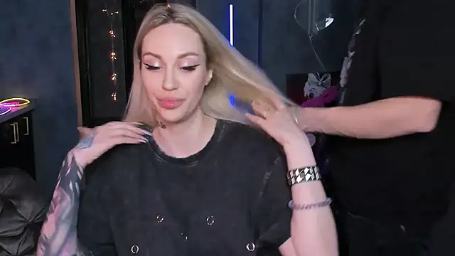 Blckmirrorr 라이브 XXX 채팅