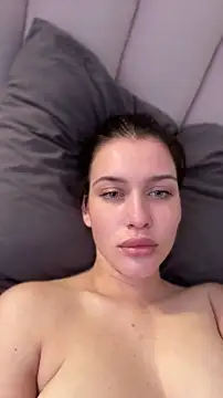 KikiWatson Live XXX Chat