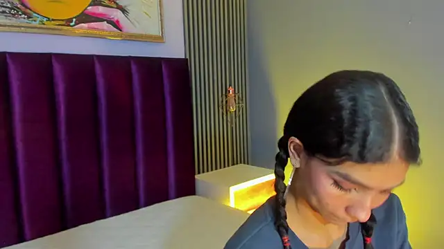 Chatroom XXX en direct de LauraAristizabal