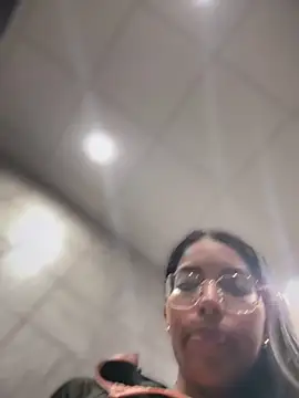 Pertunjukan Kamera Web SheenaBrooke