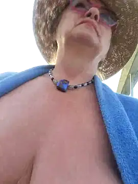 Hot-Muci's Webcam Show