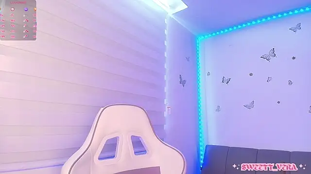 sweettvera Adlı Modelin Canlı XXX Sohbeti