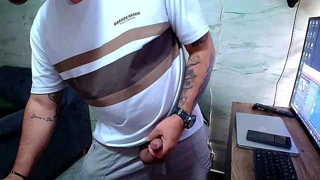 maximo_daddy Webcam Show