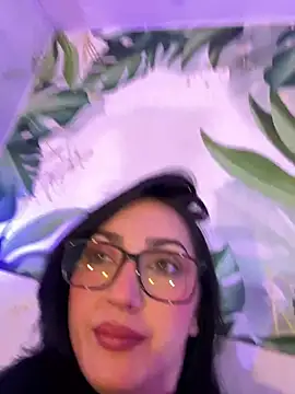 دردشة LIAH_IZUMI الجنسية المباشرة