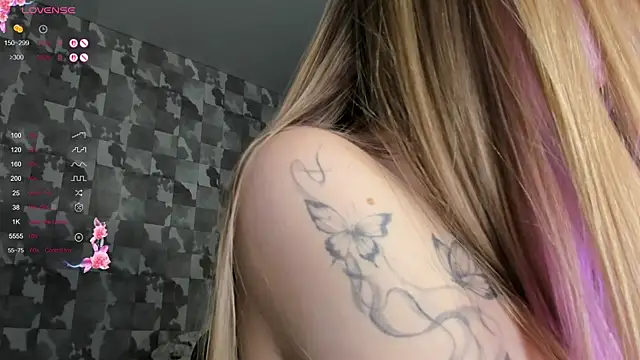 A_delina – Naživo XXX chat