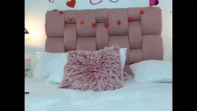 Keilafoxx18 – Naživo XXX chat