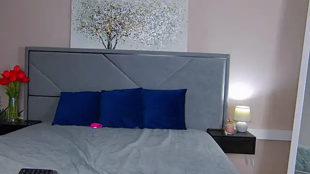 Chat +18 de NicoleRosss ao vivo