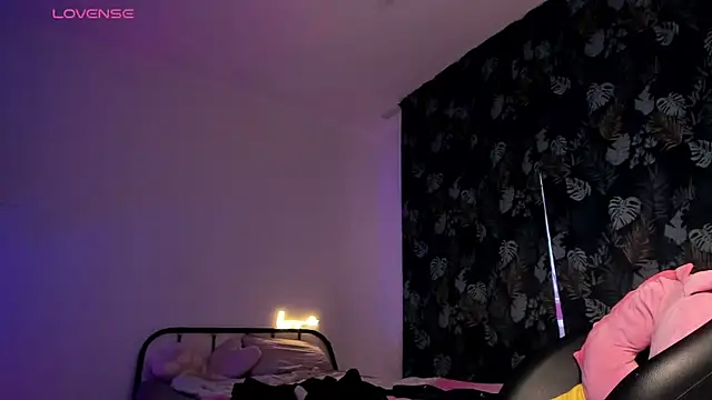 AnnexedPistol Live XXX-chat