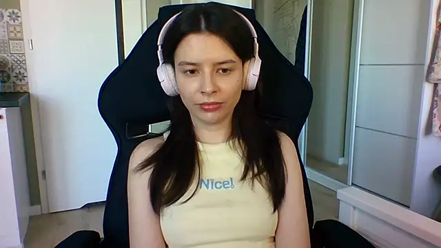 XXX chat uživo modela LariceSexy