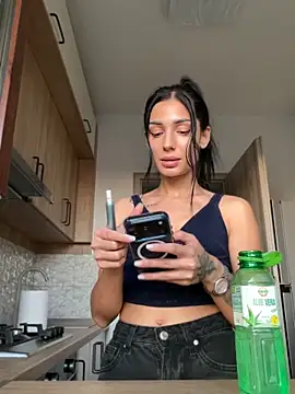 VickyM99 Chat XXX live