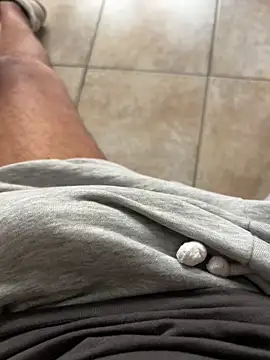 Jariushot3: вебкам-шоу